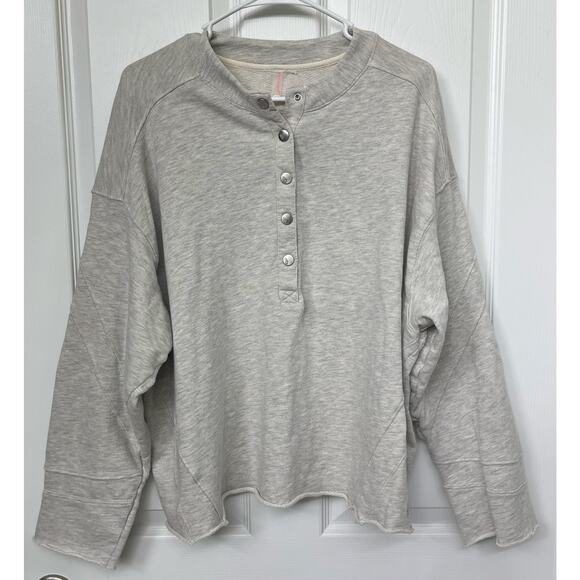 Free people gray play on oversized henley sweatshirt extra small ($128 retail) - Picture 6 of 11